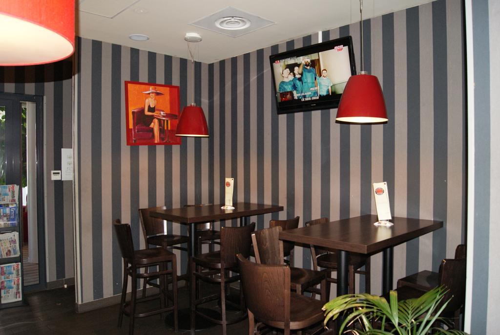 Aka Lodge Lyon Eurexpo Arena Stadium Meyzieu Bagian luar foto